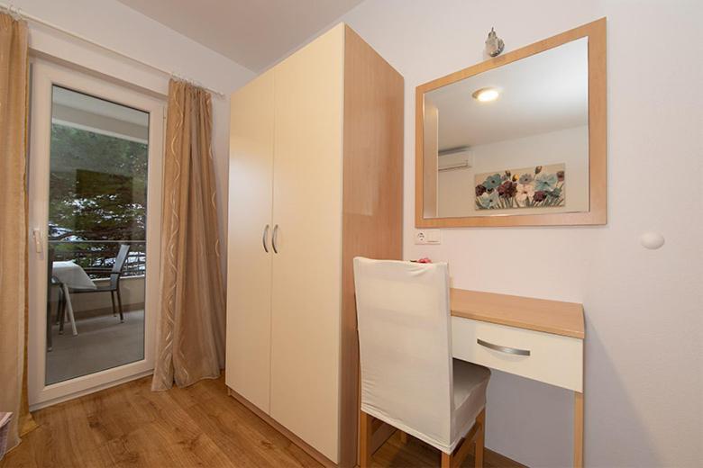 Apartmani Vice Brela Buitenkant foto