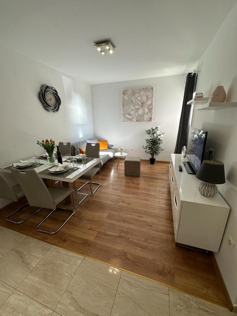 Apartmani Vice Brela Kamer foto